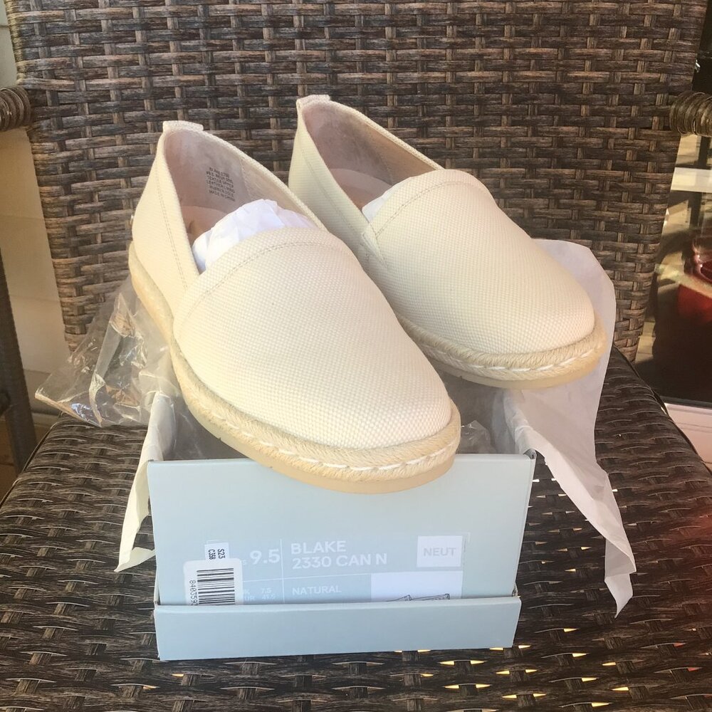 ABEO Blake Women's Canvas Slip-on